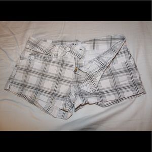 ♥️SOLD♥️ Plaid Shorts